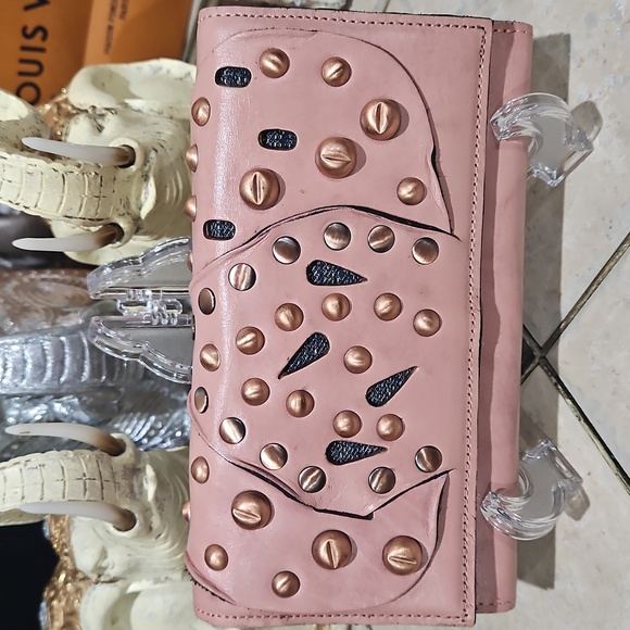 Patricia Nash Terresa Trifold Leather Studded Wallet EUC - Picture 2 of 8